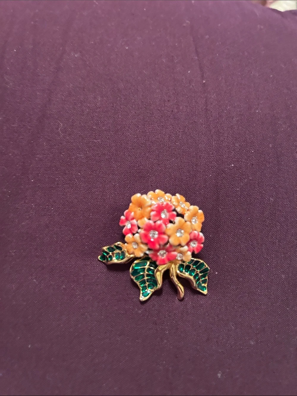 Vintage Joan Rivers floral brooch
